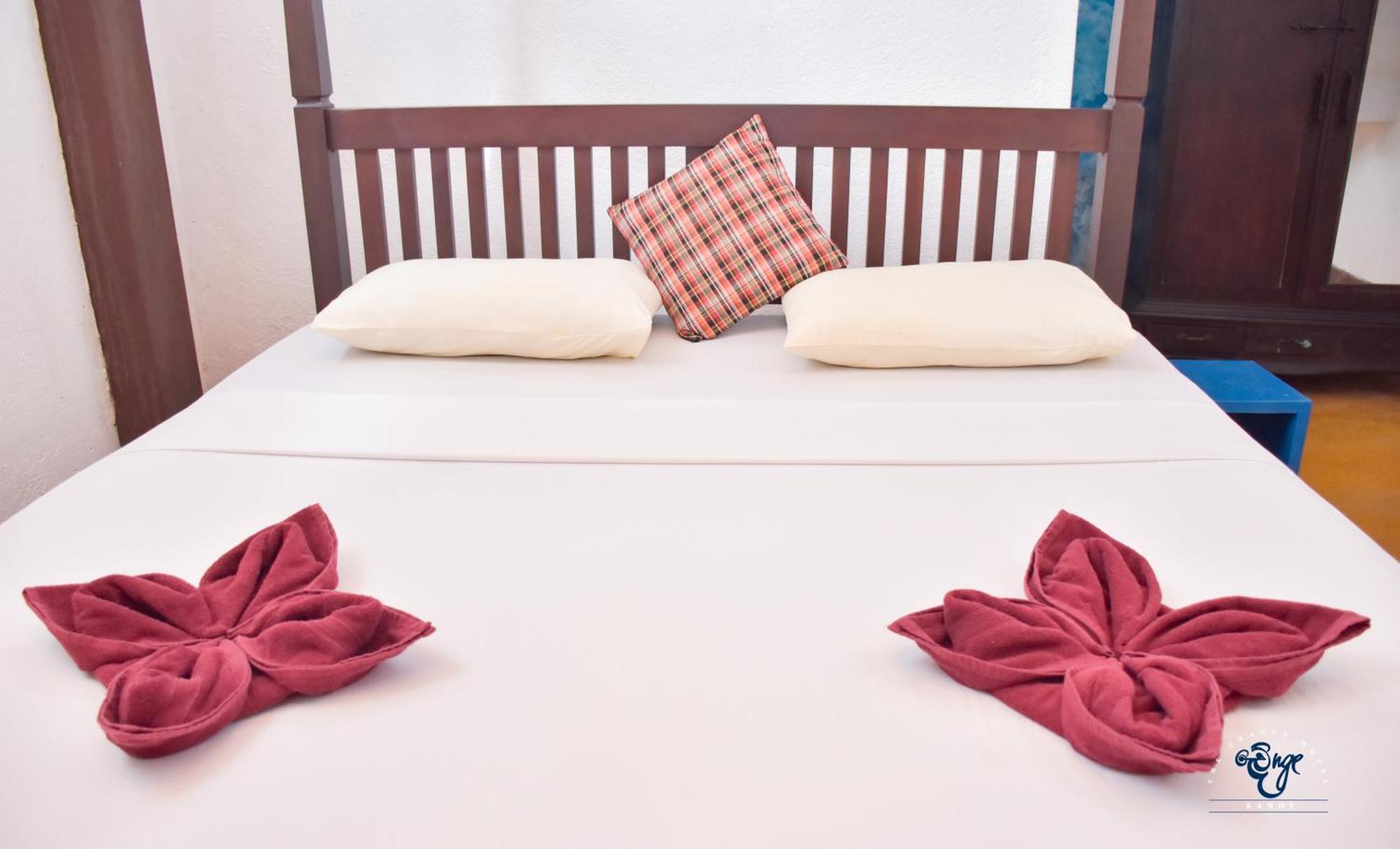The Change Hotel Kandy Zewnętrze zdjęcie