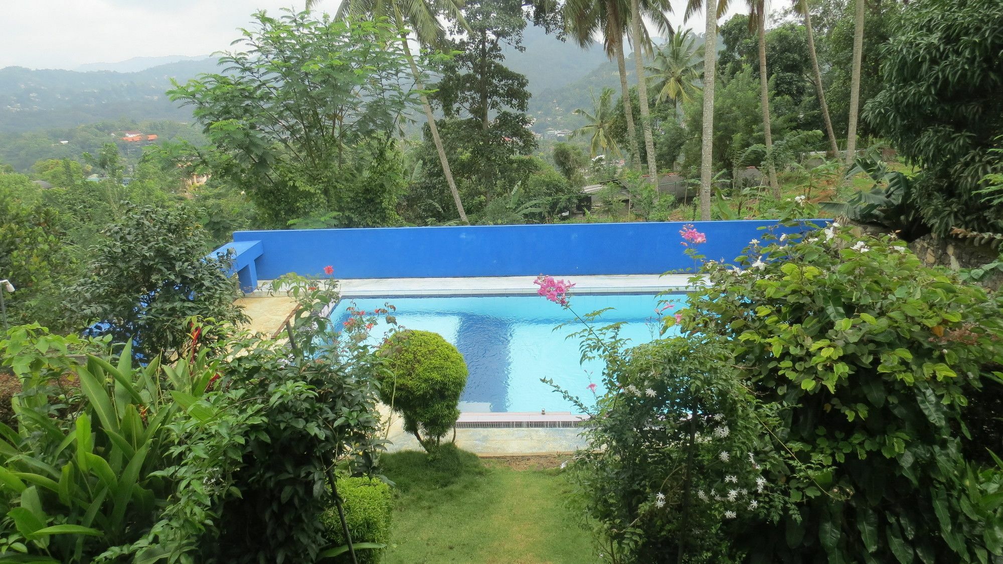 The Change Hotel Kandy Zewnętrze zdjęcie