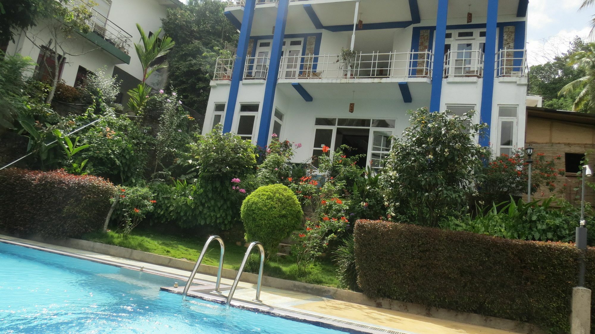 The Change Hotel Kandy Zewnętrze zdjęcie